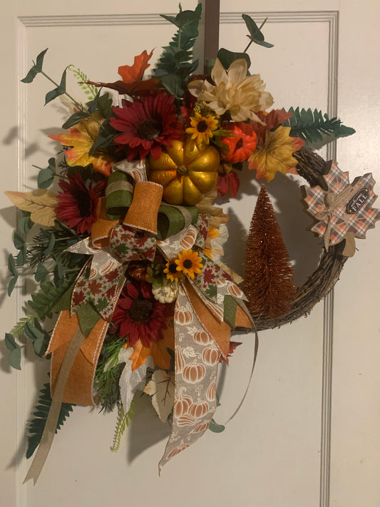 Welcome Fall Wreath
