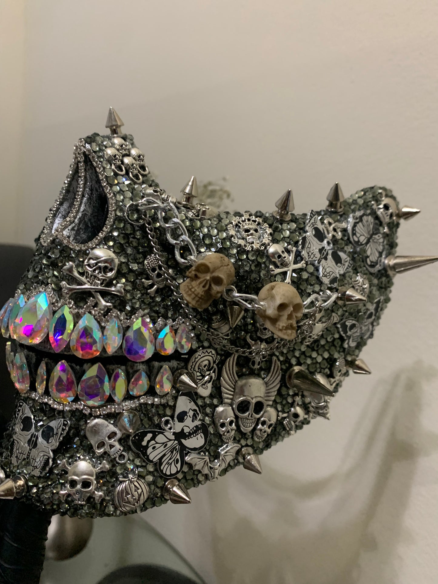 Kiss of Death Masks