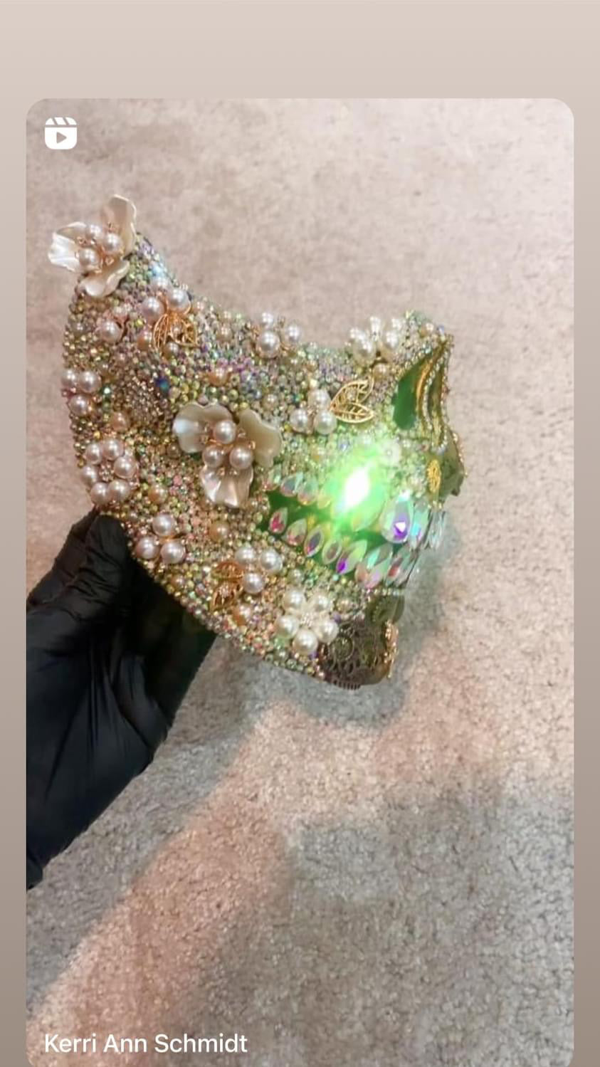 Royal Gears Pearl Skull Masks
