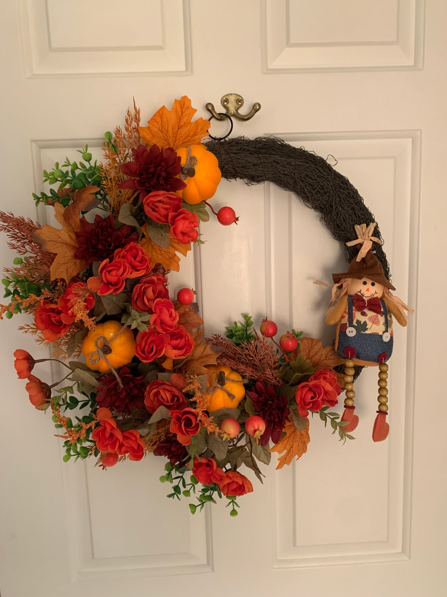 Fall Wreath with Scarecrow